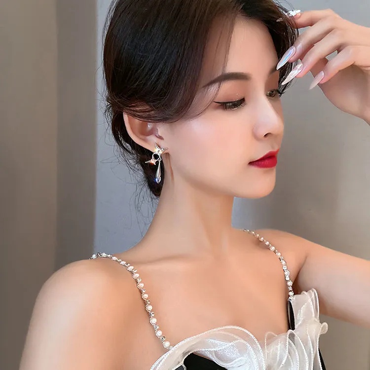 1 Pasang Anting Tusuk Gantung Desain Geometri Hias Berlian Imitasi Untuk Wanita