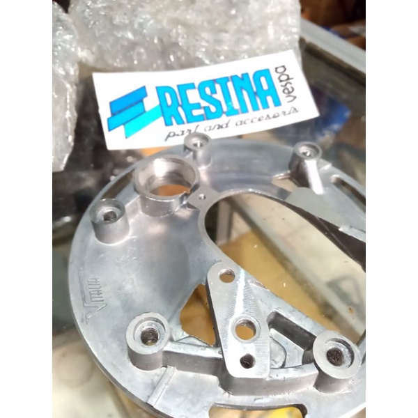 piringan napur dudukan spul spull platina vespa super sprint