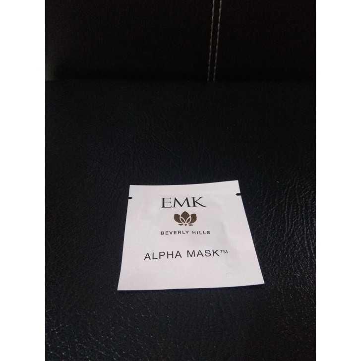 EMK Beverly Hills SACHET