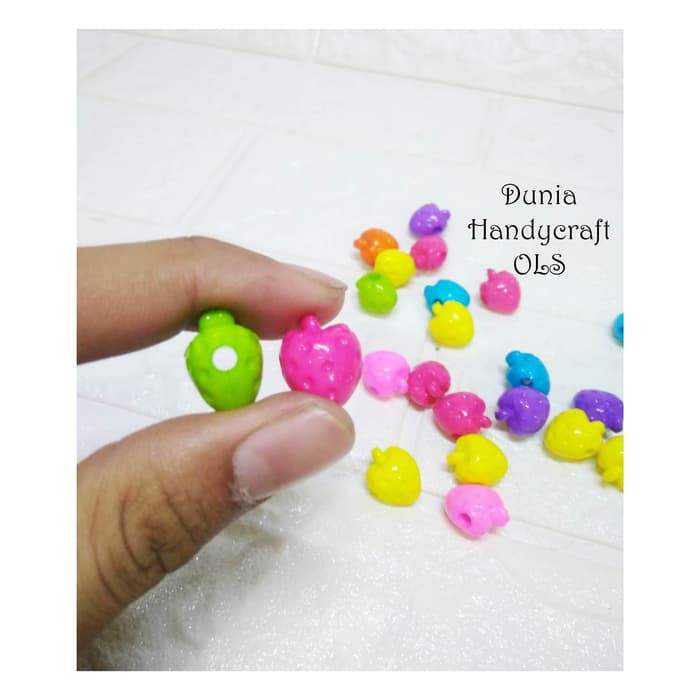 DIY Strawberry Warna Bahan Kerajinan Tangan Charm Tas Gelang Kalung