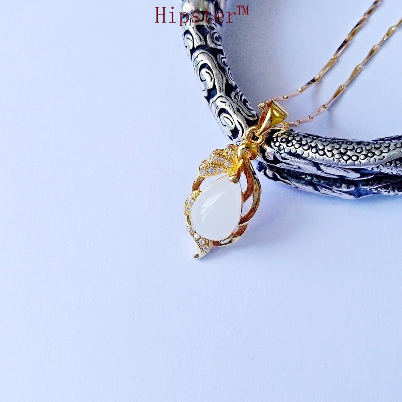 Fashion Hot Sale Light Luxury Natural White Jade Pendant Full Diamond Necklace