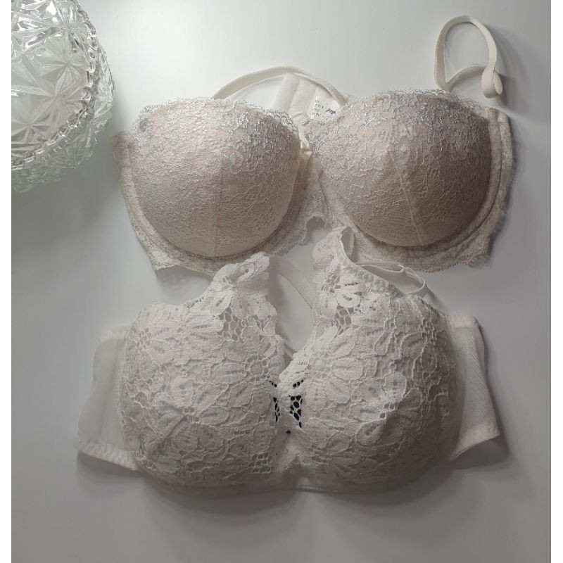 Bra Valege paket 2pcs 34B new. white
