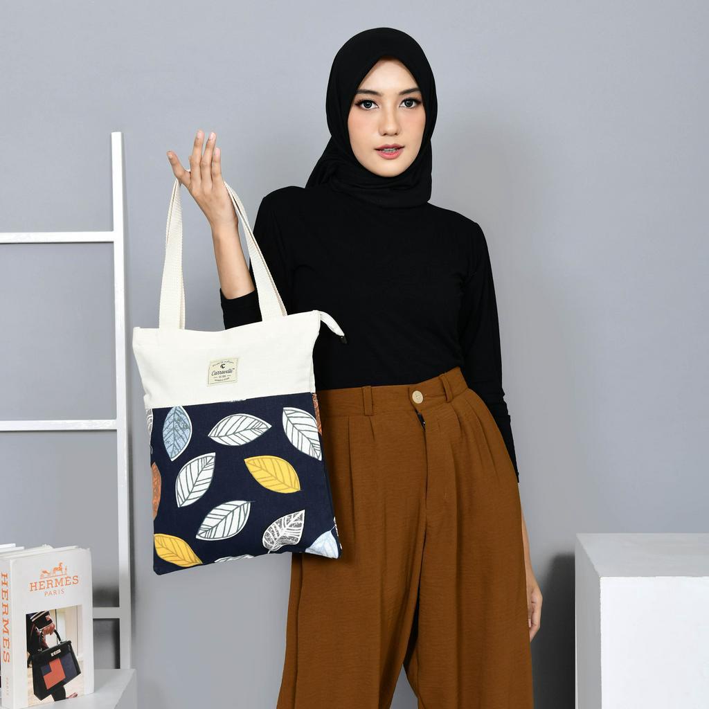 Tote Bag Resleting Kuliah Wanita model Totebag Vintage bahan Kanvas polos dan canvas motif bisa custom untuk tas nudie bag Seminar gift dan souvenir pernikahan dll