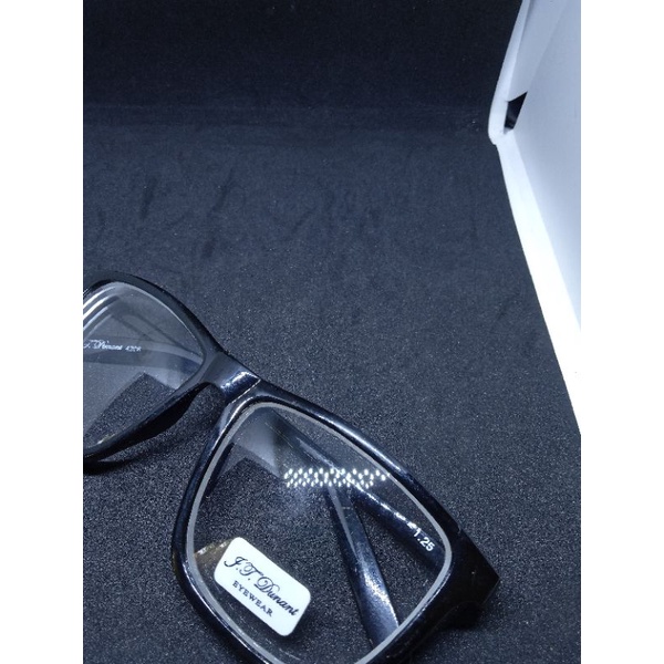 KACAMATA MINUS JARAK JAUH KOTAK