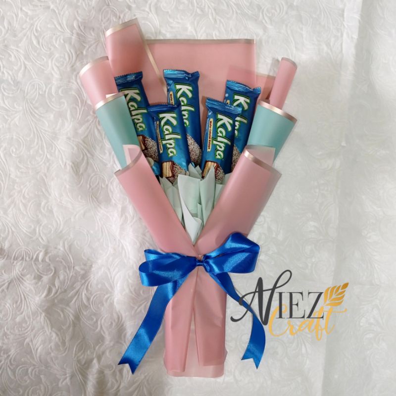 

Buket snack/buket wisuda/buket hadiah/buket ulang tahun