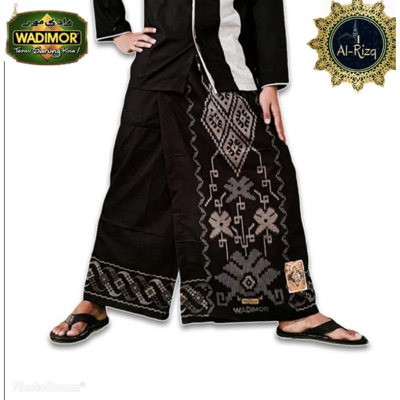 Sarung celana dewasa Wadimor polos jumbo 100% ori