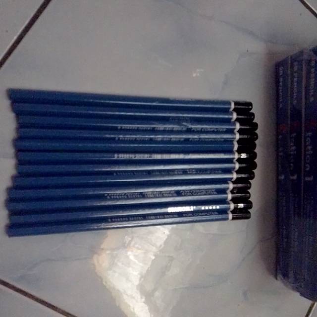 

Pensil lusinan
