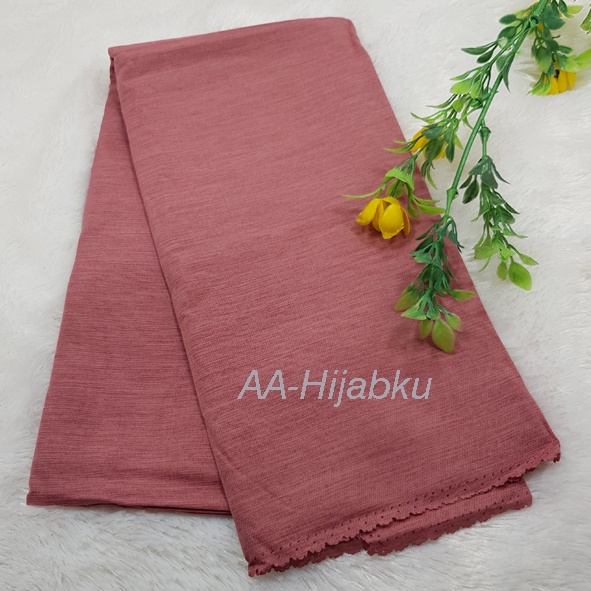 Hijab voal polos segi empat laser cut