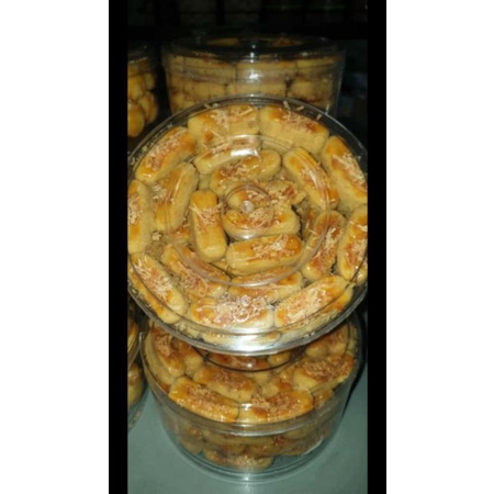 

KASTENGEL / HOMEMADE / 250GR / KATENGEL ENAK / KUE KERING / BAKUL NASI