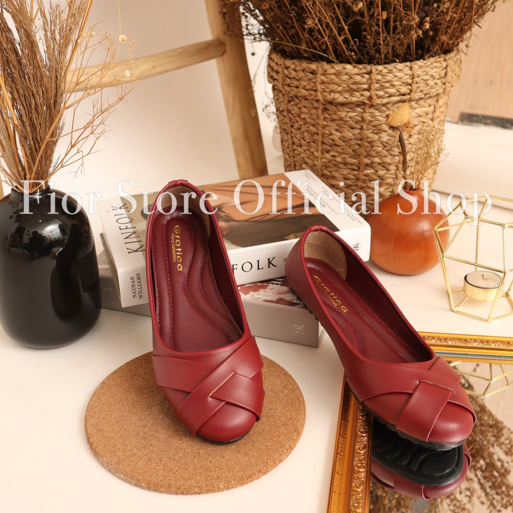 GRATICA Crosswise Leather Round Toe Ballet Flat B07 SB - Fior Store