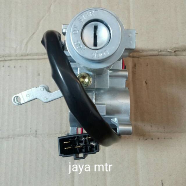 Kunci kontak assy Mitsubishi ps100