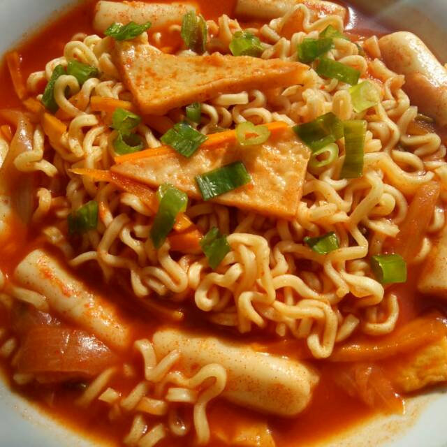 

Makanan korea Jajanan korea Rabokki instan komplit
