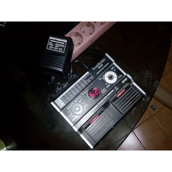 ADAPTOR CUSTOM 9V UNTUK EFEK KORG TONEWORKS AX1/AX3/AX5/AX10/AX100/AX300/AX1000/AX1500/AX3000 BY