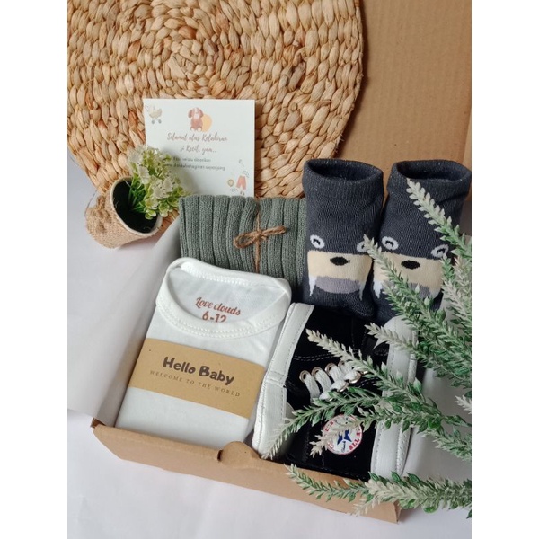 Baby Hampers 2/ Kado Lahiran/ Kado Bayi-H2-Putih Abu