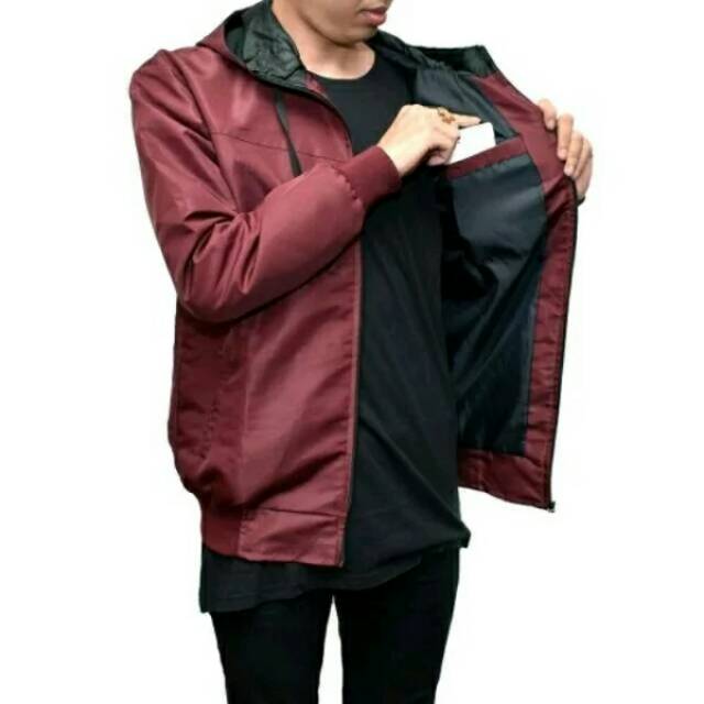 Jaket waterproof pria outdoor