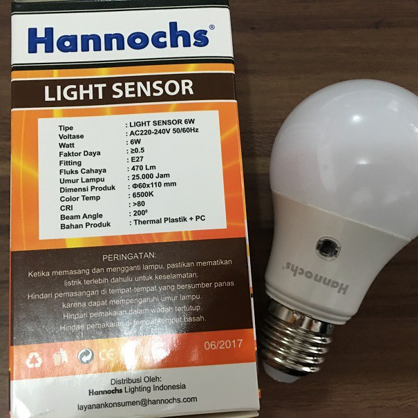 LAMPU LED SENSOR 6W Gelap Menyala Pagi Mati Otomatis merk Hannochs