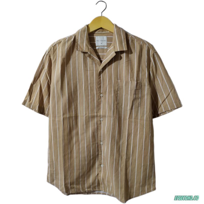 kemeja stripe open collar by TBJ Nearby