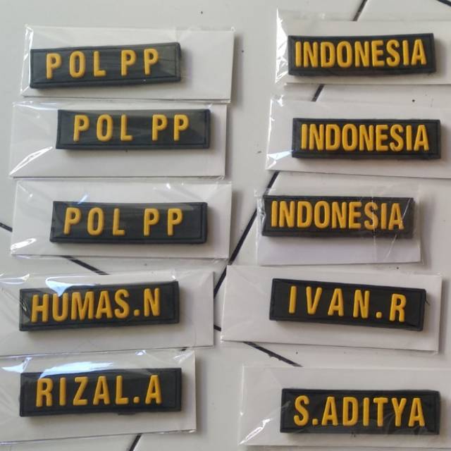 

COSTUM NAME TAG//PAPAN NAMA