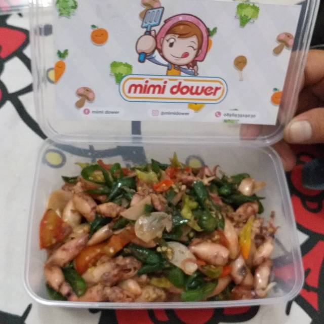 

Cumi mercon original(tanpa petai) 400gram