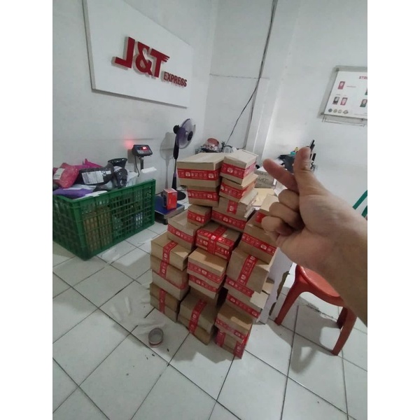 

2Xbtygneal Sakha Snack ) Kripset Rabbani Pedas Gurih 100% Khas Sukabumi 250Gram