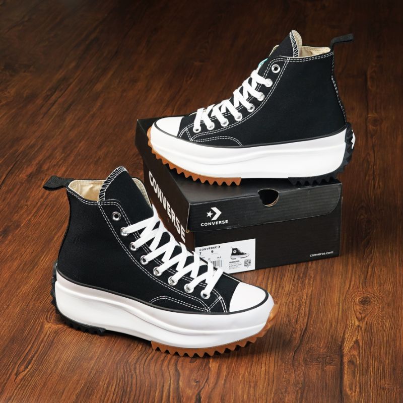 Converse Run Star Hike High Lugged Black / White