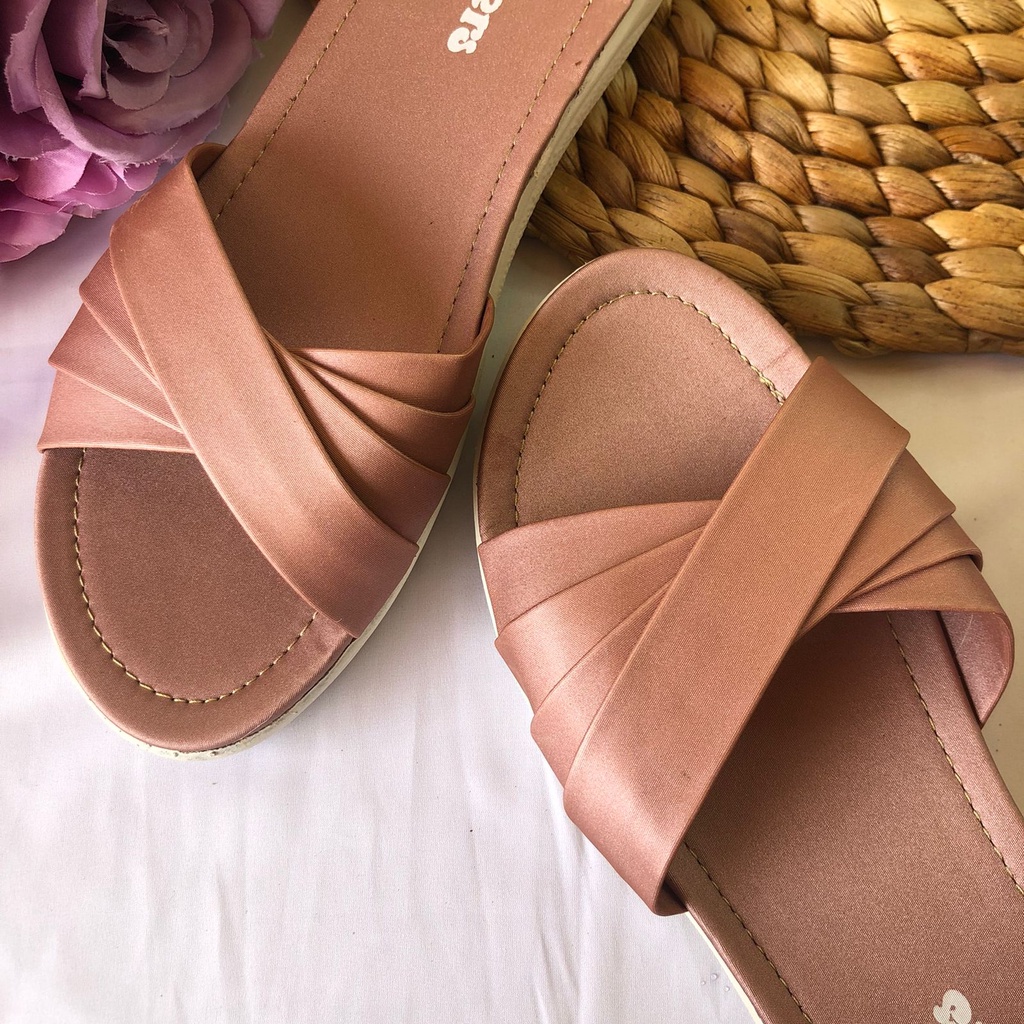 SANDAL SLOP KIPAS 2 SENDAL WANITA CEWEK TERLARIS KECE POPULER TRANDY TERMURAH Sandal Slop Slip On Teplek Wanita Sandal Cewek sandal teplek motif polos sandal flat Terbaru remaja Kekinian Teplek Selop Flip Flop termurah