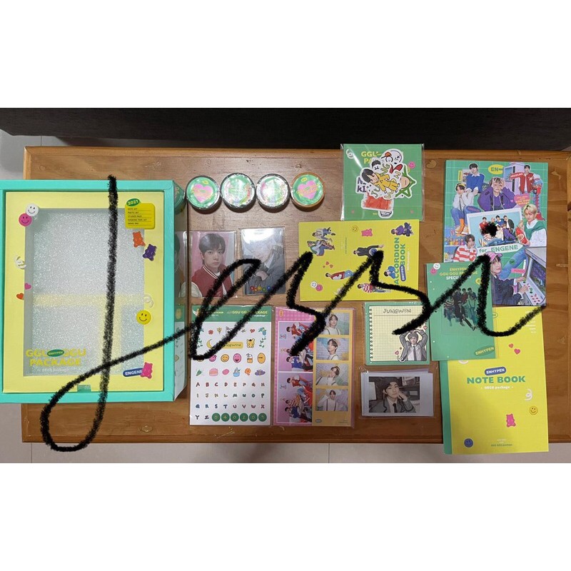 Sharing ggu ggu package jungwon set heeseung set ni-ki set niki set gguggu book notebook pob weverse