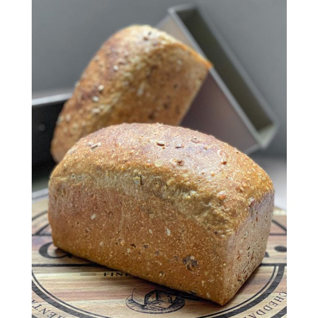 

SOURDOUGH MULTIGRAIN LOAF sugar free, no egg, dairy free, no butter