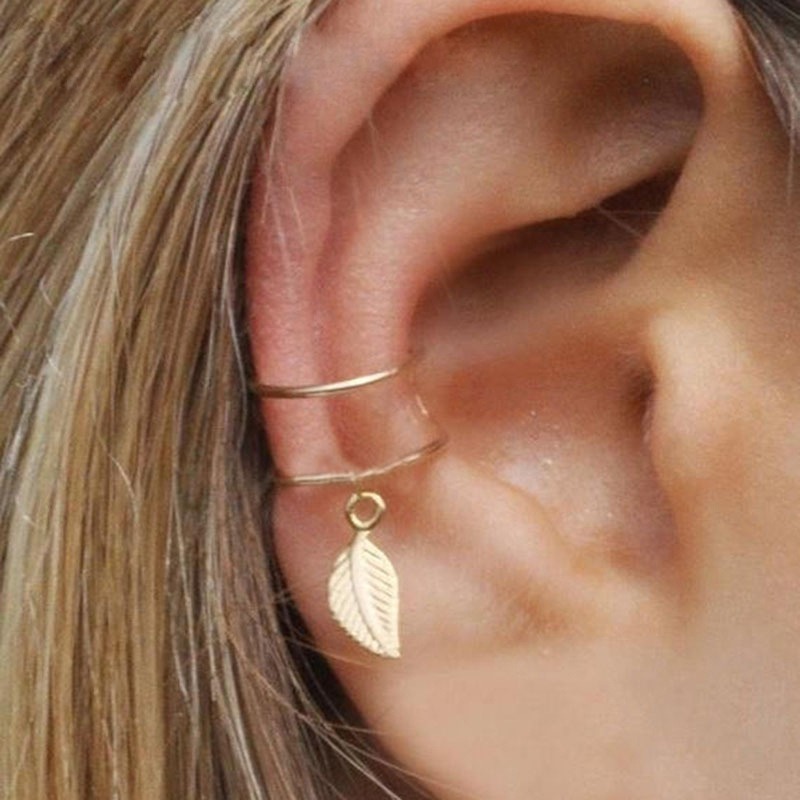 5Pcs/Set  Fashion Gold Color Ear Cuffs / Women Leaf Clip Earrings / No Piercing Fake Cartilage Earring / Punk Rock Ear Earrings