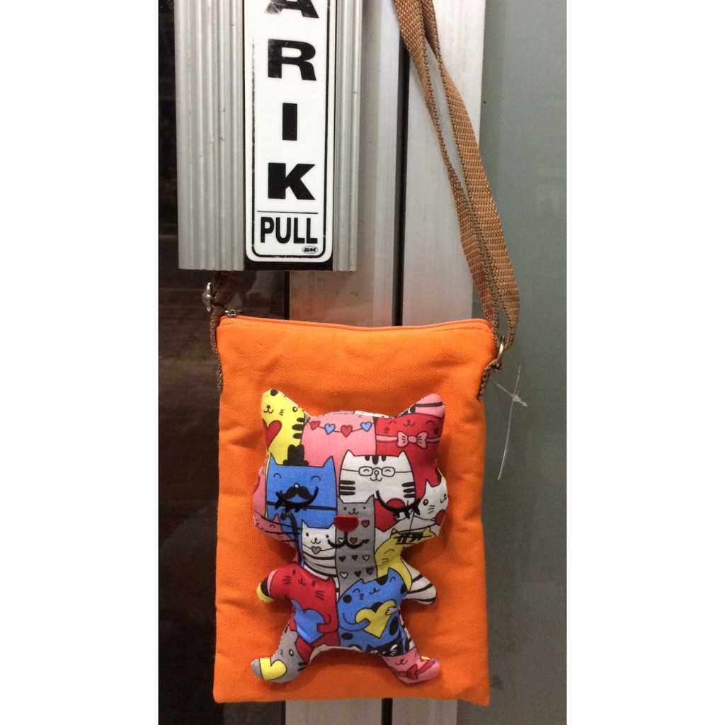 Tas Slempang Boneka Joger Bali