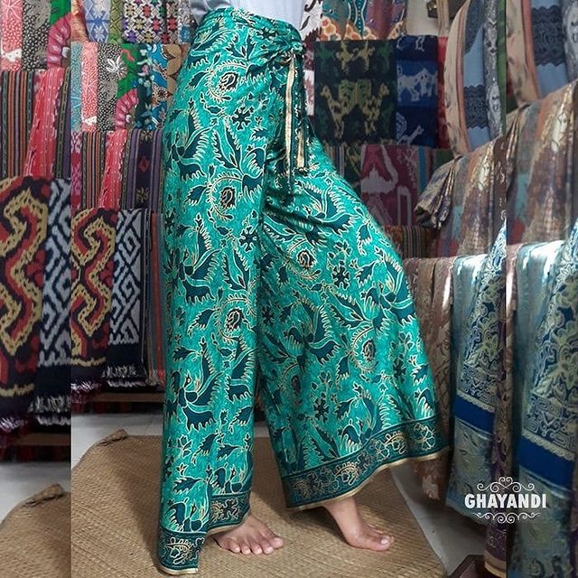 Celana Panjang Wanita Celana Samurai Celana Kapler Celana Lembaran Celana Motif Batik