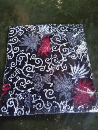 Aneka Kemeja Batik Berbagai Motif Dan Warna Terhizt