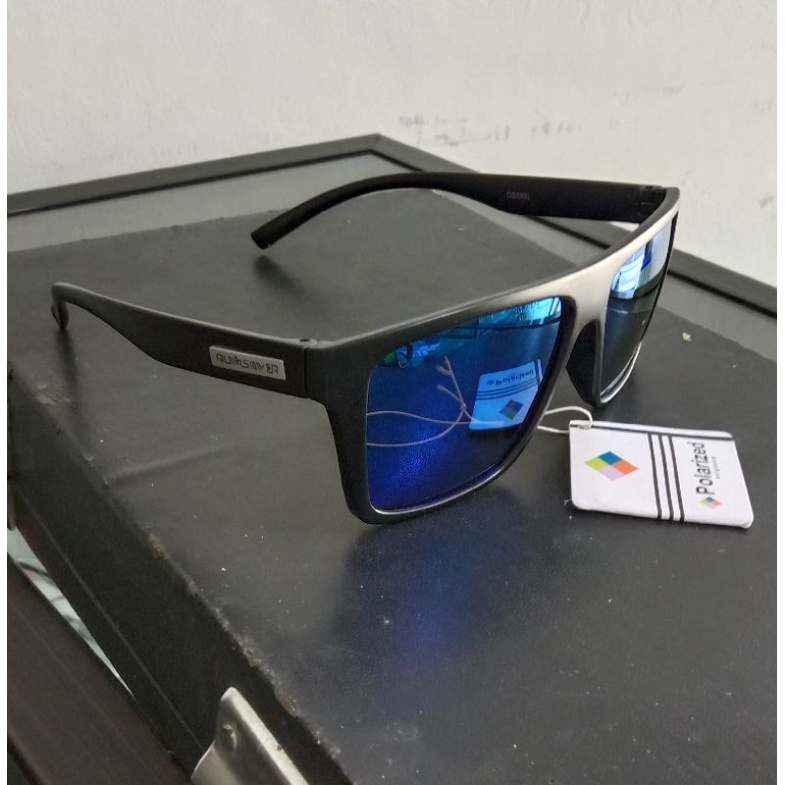 Kacamata polarized memancing ikan