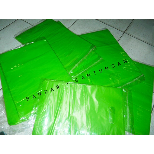 Kantong Plastik Kresek Plong tebal 04/Kresek Untuk Packing Polos Warna/Kresek Baju-PAK G