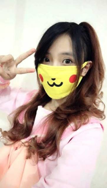 Masker kain fashion anime