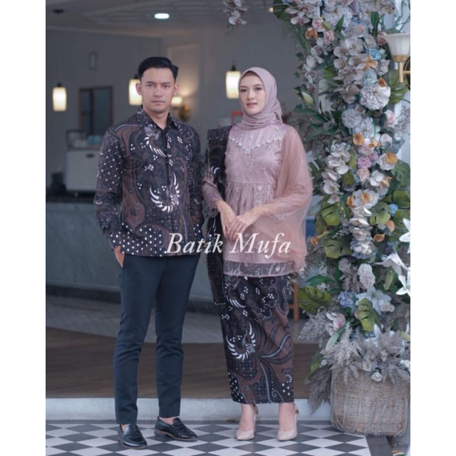 Kebaya couple MEYCA Brown KEBAYA MODERN , BATIK COPEL ,Kebaya brokat kebaya wisuda terbaru