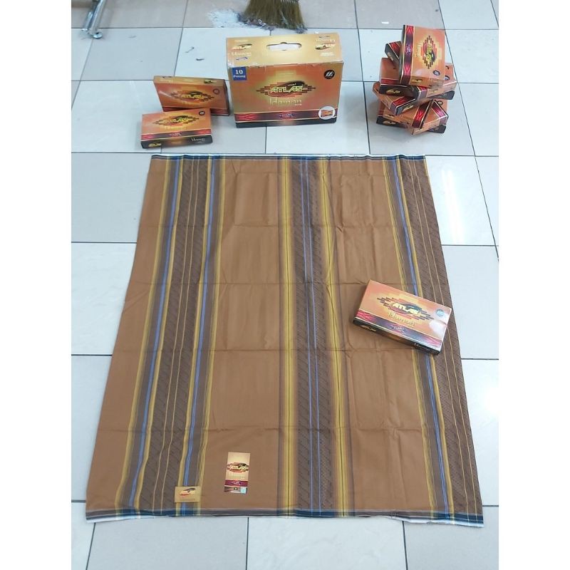 sarung atlas idaman Robby 252 gold