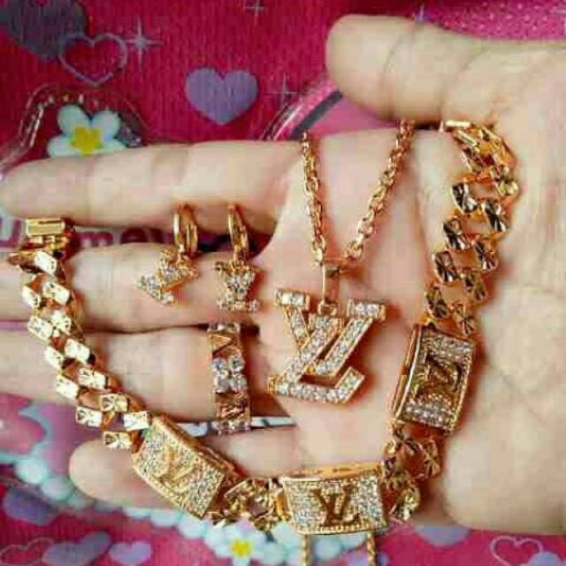 Set Perhiasan Xuping lapis emas 18k lv louis vuiton