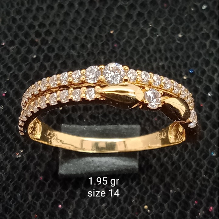 Cincin Emas 17 K - 1.95 gr Kadar 750 - 2175