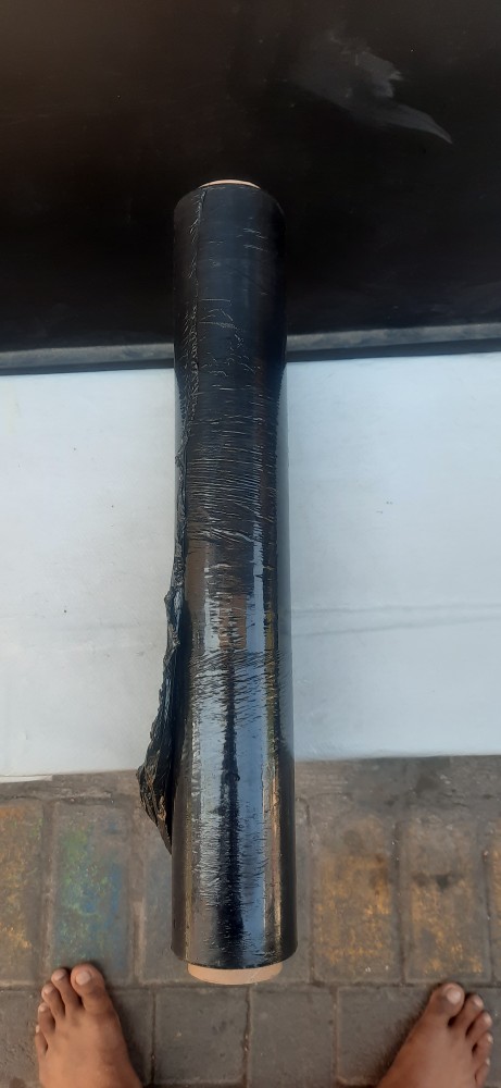 Plastik Wrapping Stretch Film Hitam<br />tipe F 50cmx150meter<br />tebal 2 Mc