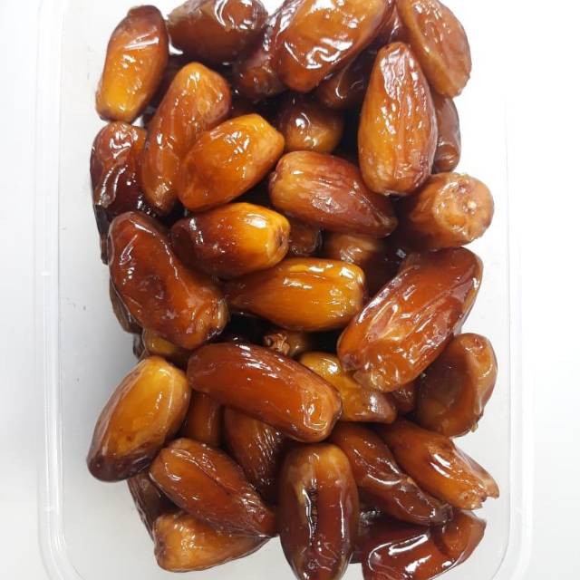 

Kurma madu berat 1kg dan 1/2 kg