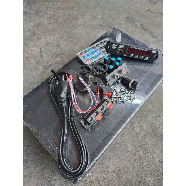 box ampli max 451+aksesories+usb biasa