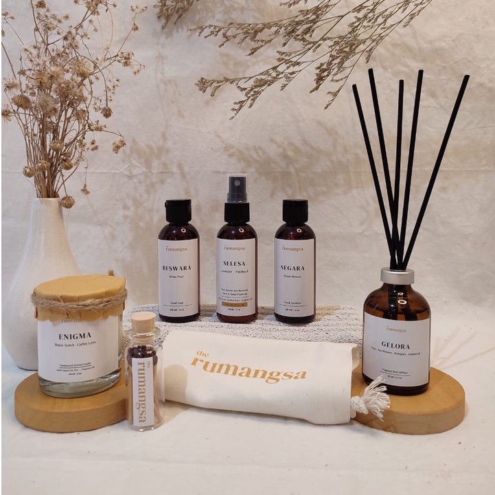 

SUKACITA Gift Hampers - Reed Diffuser, Scented Candle, Room & Fabric Freshener, Hand Sanitizer, Hand Soap | Gift Box Holiday CNY Hampers Kado Ulang Tahun Kado Wisuda Kado Pernikahan