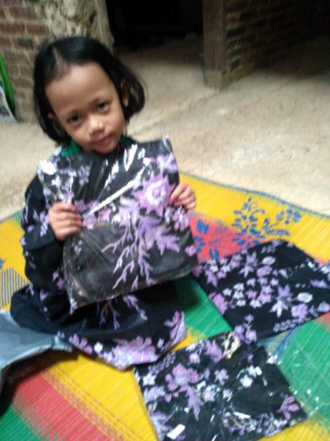 Hem Batik Pria Pendek Lawasan Sogan/pari Sulur/parang Black/merah Papua Ori By Batik Solo Dc270927