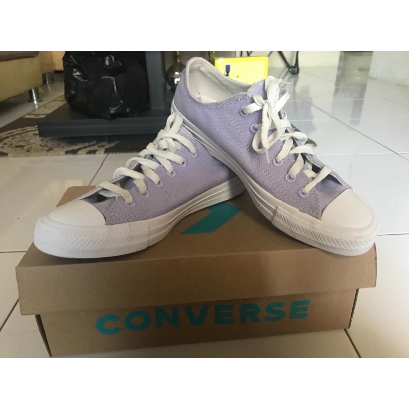 PRELOVED SEPATU CONVERS