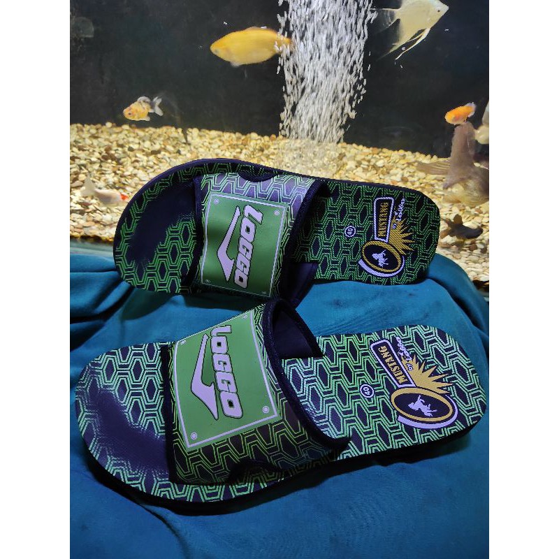 Sandal slop loggo,dgn harga 2....