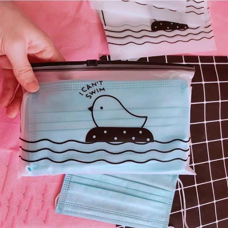 ZIPPER POUCH TEMPAT MASKER MULTIFUNGSI