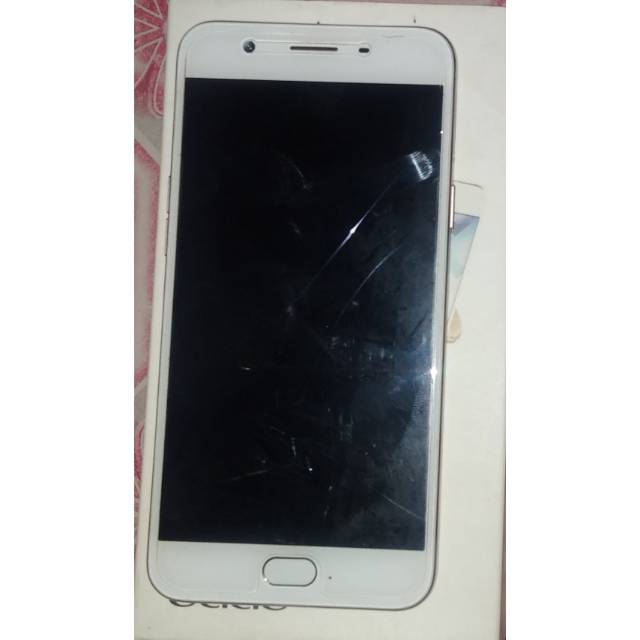 Oppo f1s ram 4 gb rom 64 gb