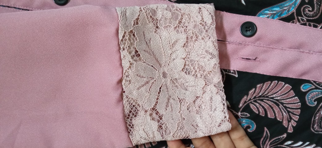 Ori Atasan Blus Batik Wanita Modern Halus Dolby Kombinasi Brokat Polos