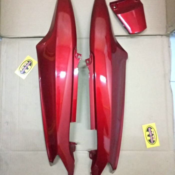 cover body bodi belakang mio sporty smile merah marun